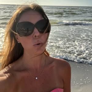 Meet your Posher, Kara